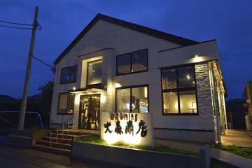 1.お客様にもスタッフにも魅力的な店舗デザイン