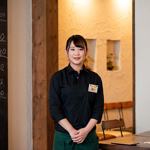 田野邊 悠依