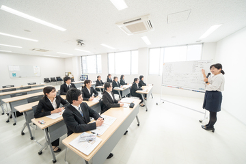 薬のプロを育成!資格取得を積極支援